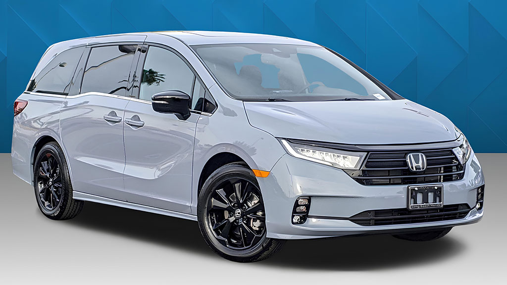 2025 Honda Odyssey Review: A New Era of Minivan Luxury 8 2025 honda odyssey