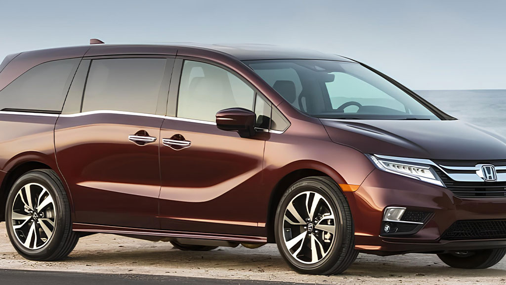 2025 Honda Odyssey Review: A New Era of Minivan Luxury 5 2026 honda odyssey