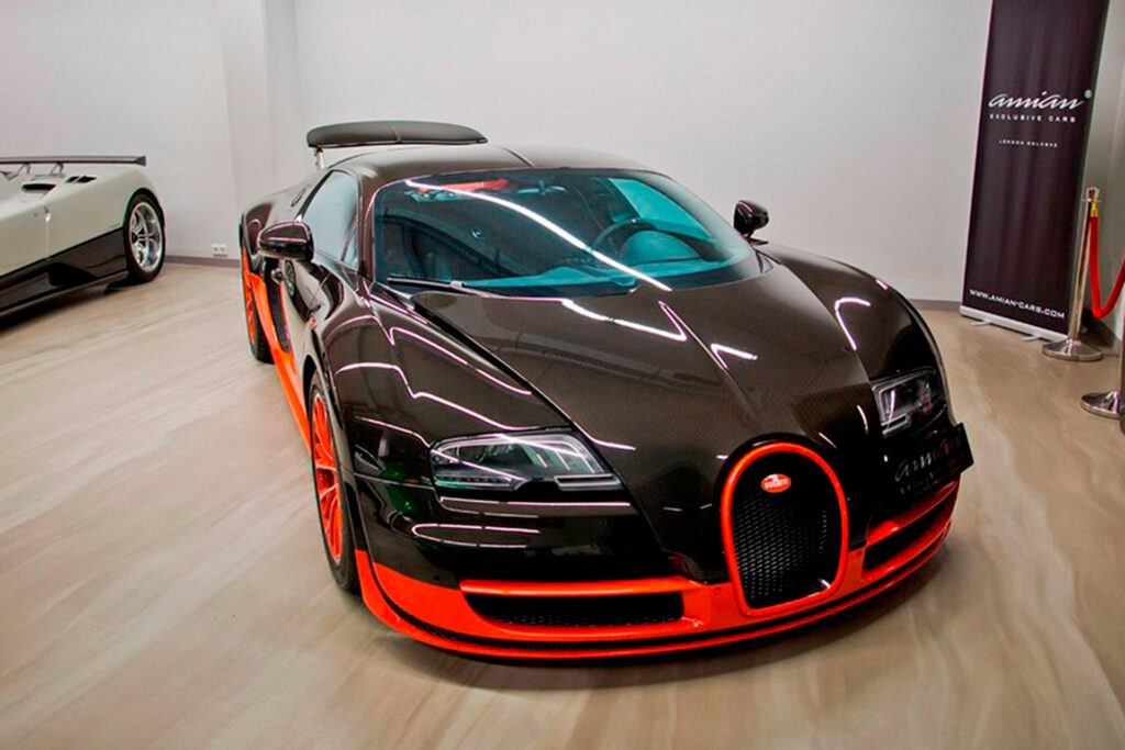 BUGATTI Veyron 16.4: The Ultimate Hypercar of Speed, Power, and Luxury